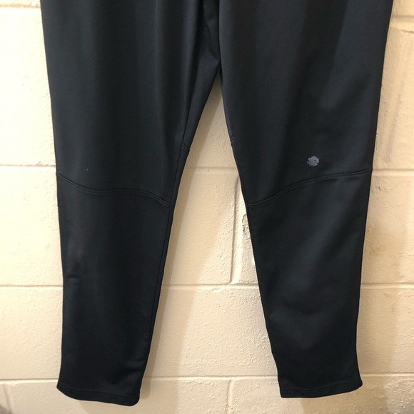 Under Armour Black Joggers Size Medium - Picture 4 of 11